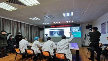 小鱼易连姜峰：“三位一体”的云视频是远程医疗的基础设施