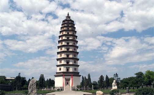 中国现存最高的砖石塔 料敌塔高84.2米