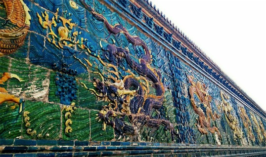 中国最早最大的九龙壁 大同九龙壁壁高8米