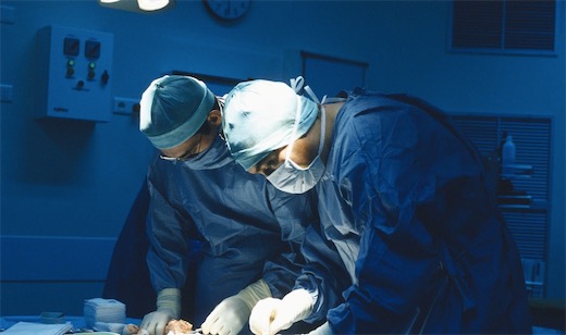 最早的骨移植手术 明代接骨名医陈典有接骨神术