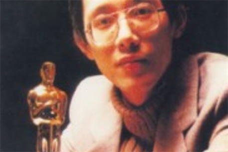 中国首位获奥斯卡音乐奖的作曲家 苏聪获第60届奥斯卡最佳电影作曲奖