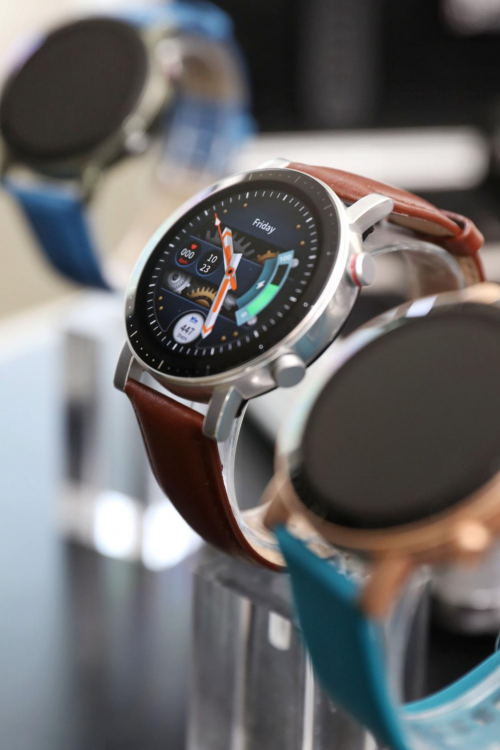 OYV Watch发布:让智能手表时髦起来