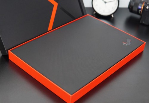 轻薄的笔记本推荐，ThinkPad X1 Carbon全新“轻”体验