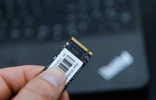 一文看懂怎么选SATA接口和M2接口SSD固态硬盘