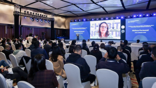2021兴隆湖新经济发展论坛在蓉举办，大咖共议数字科技驱动的新型全球化